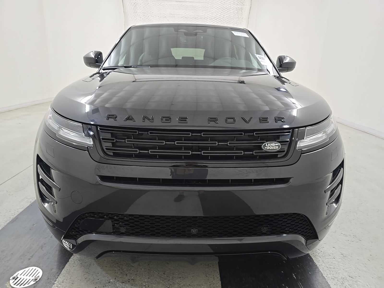 2024 Land Rover Range Rover Evoque Dynamic SE