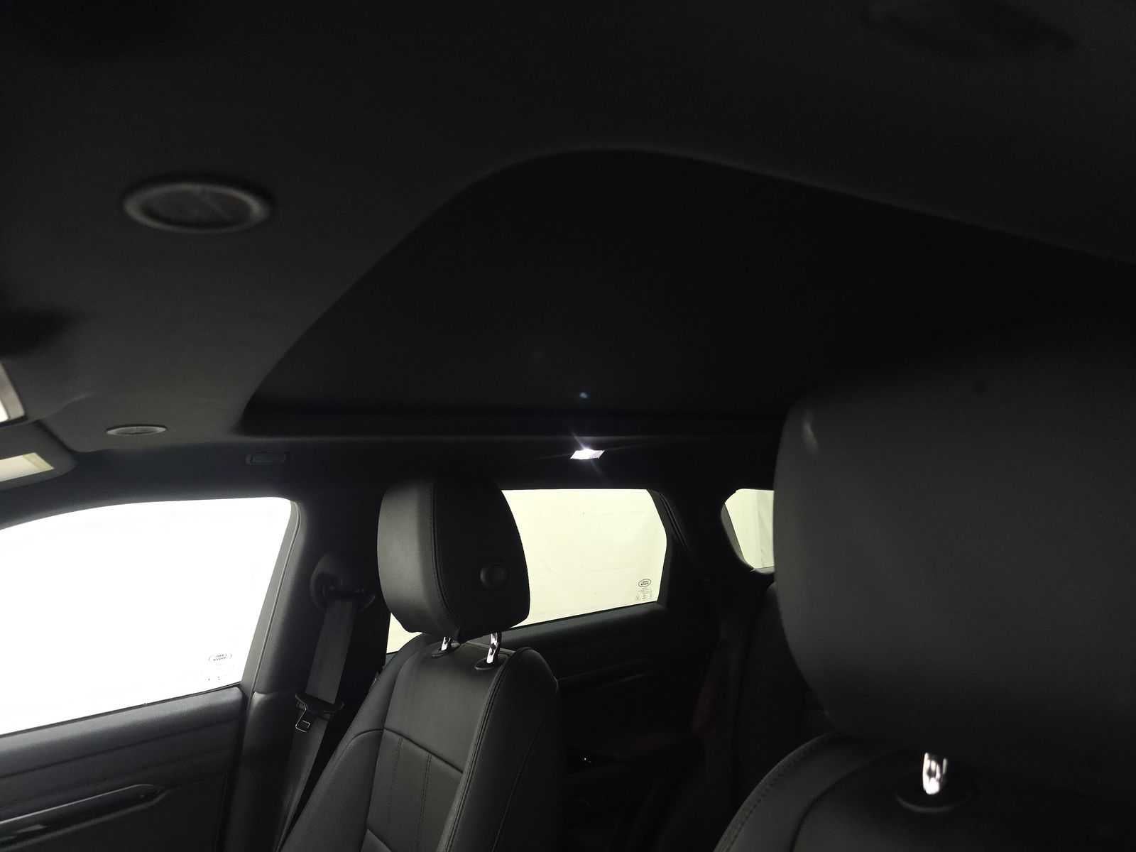 2023 Land Rover Range Rover Evoque R-Dynamic SE