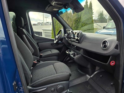 2024 Mercedes-Benz Sprinter Base
