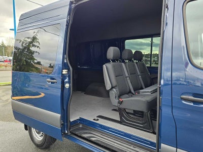 2024 Mercedes-Benz Sprinter Base