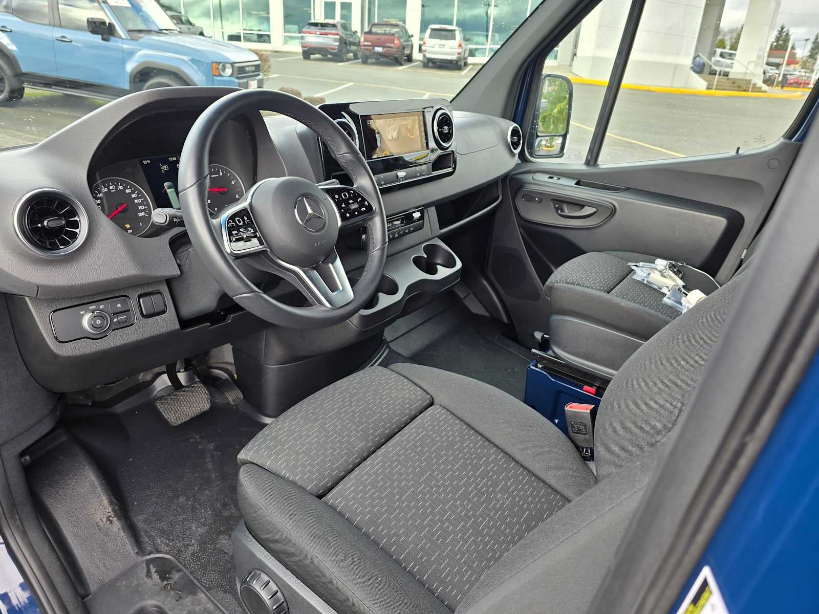 2024 Mercedes-Benz Sprinter Base