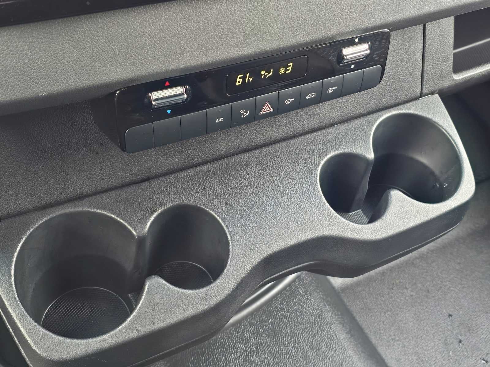 2024 Mercedes-Benz Sprinter Base