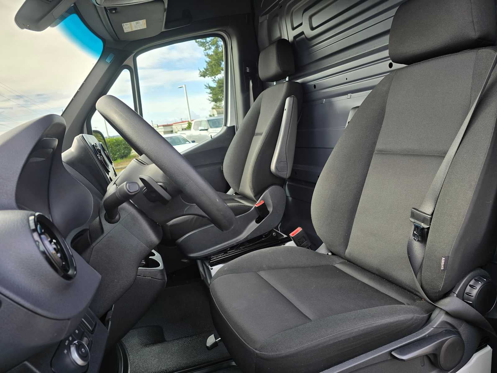 2024 Mercedes-Benz Sprinter Crew Van Base