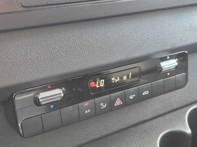 2024 Mercedes-Benz Sprinter Crew Van Base