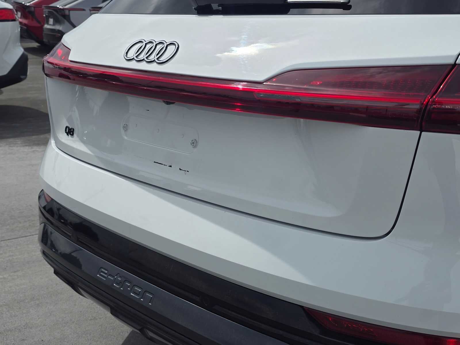 2024 Audi Q8 e-tron Premium Plus