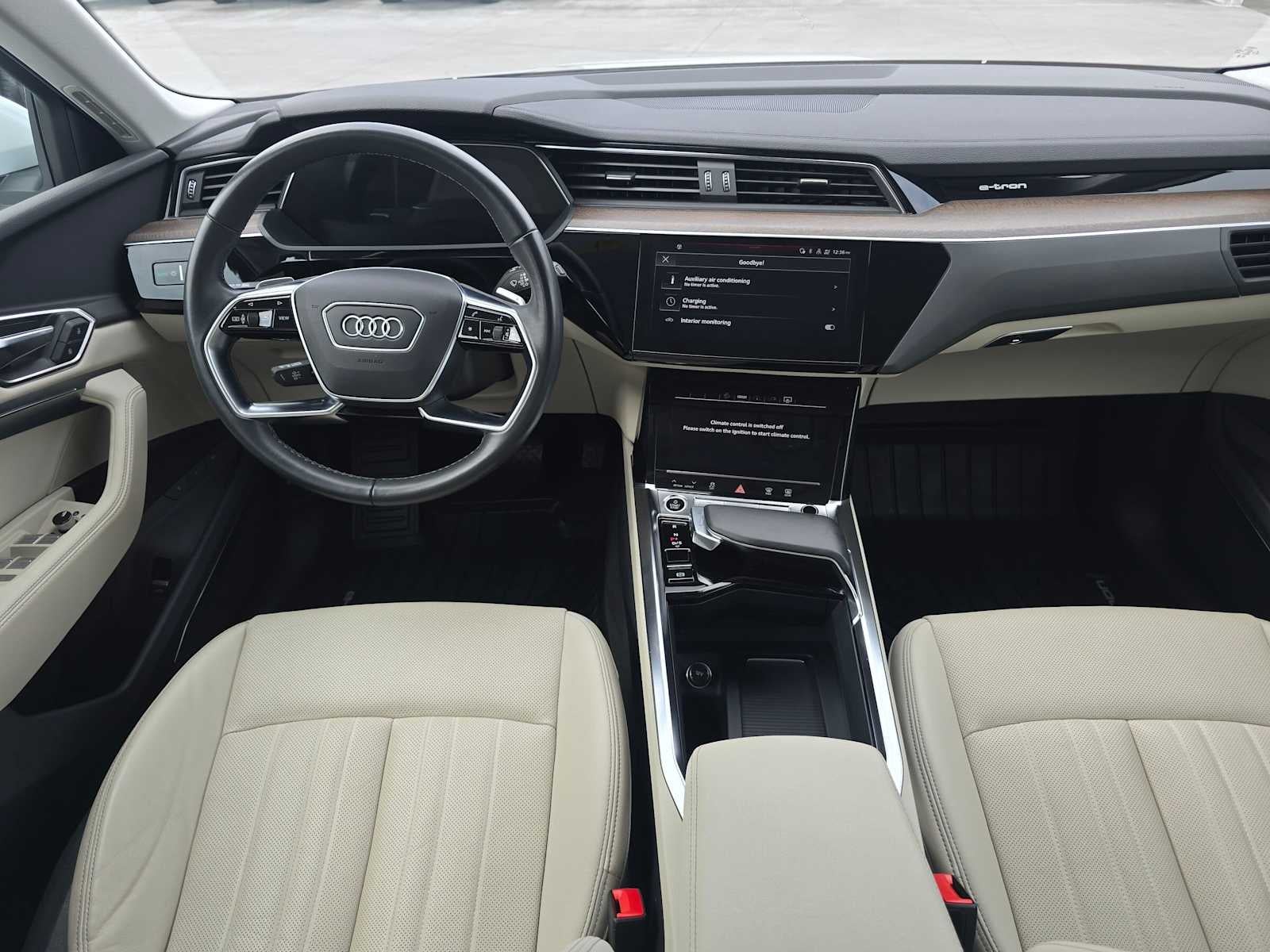 2024 Audi Q8 e-tron Premium Plus