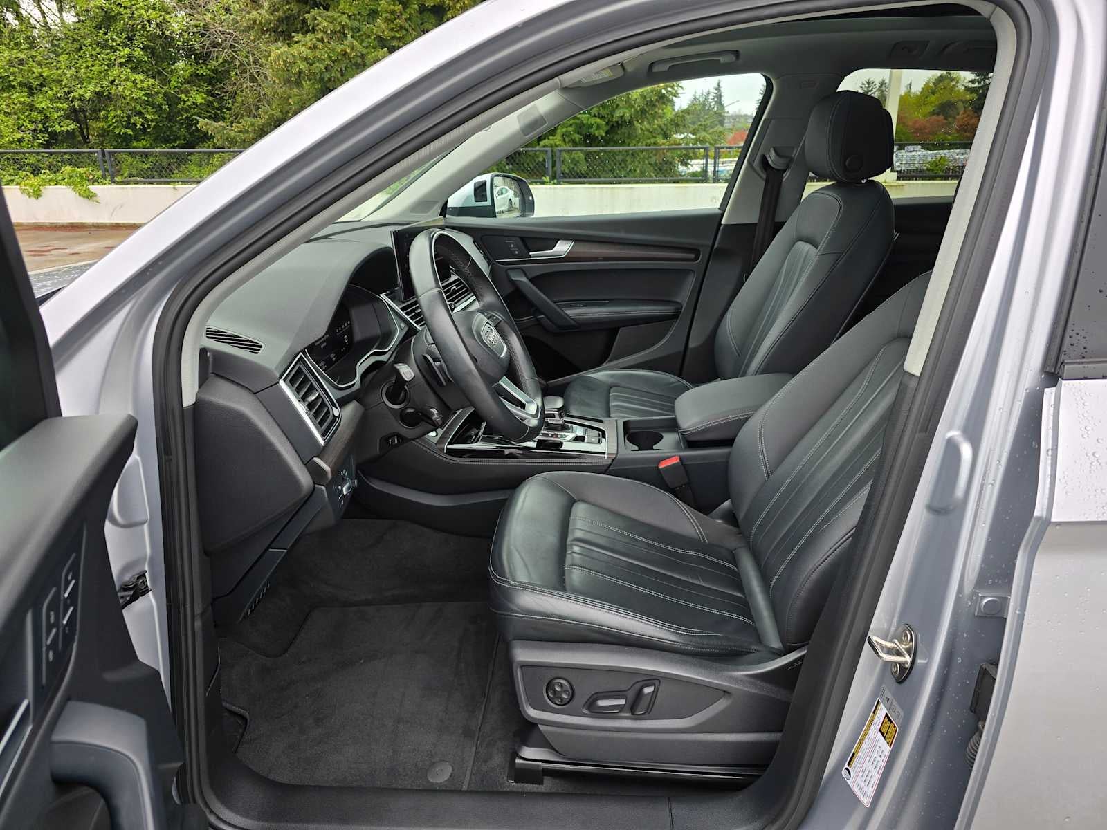 2023 Audi Q5 S line Premium Plus