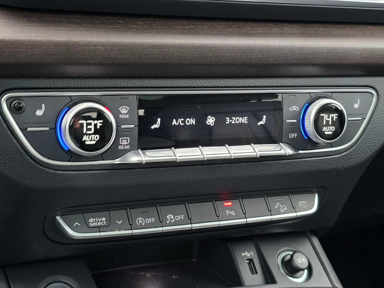 2023 Audi Q5 S line Premium Plus