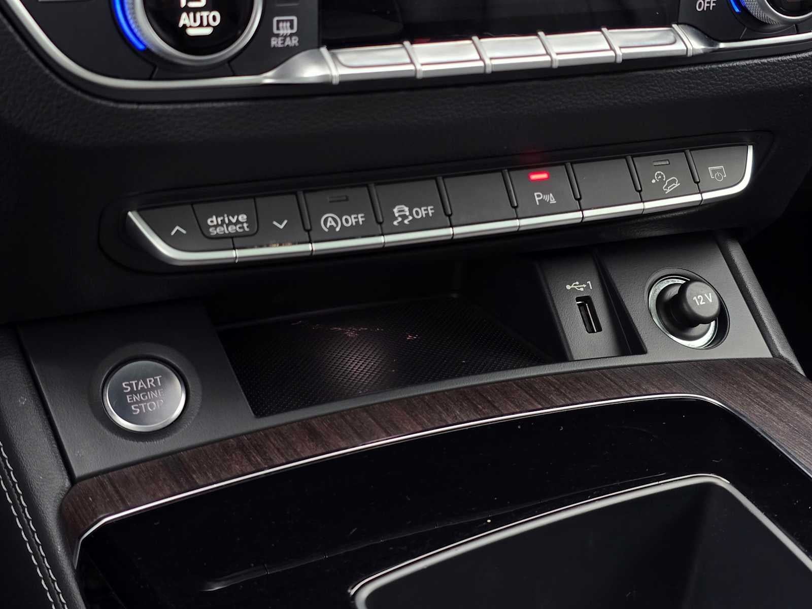 2023 Audi Q5 S line Premium Plus