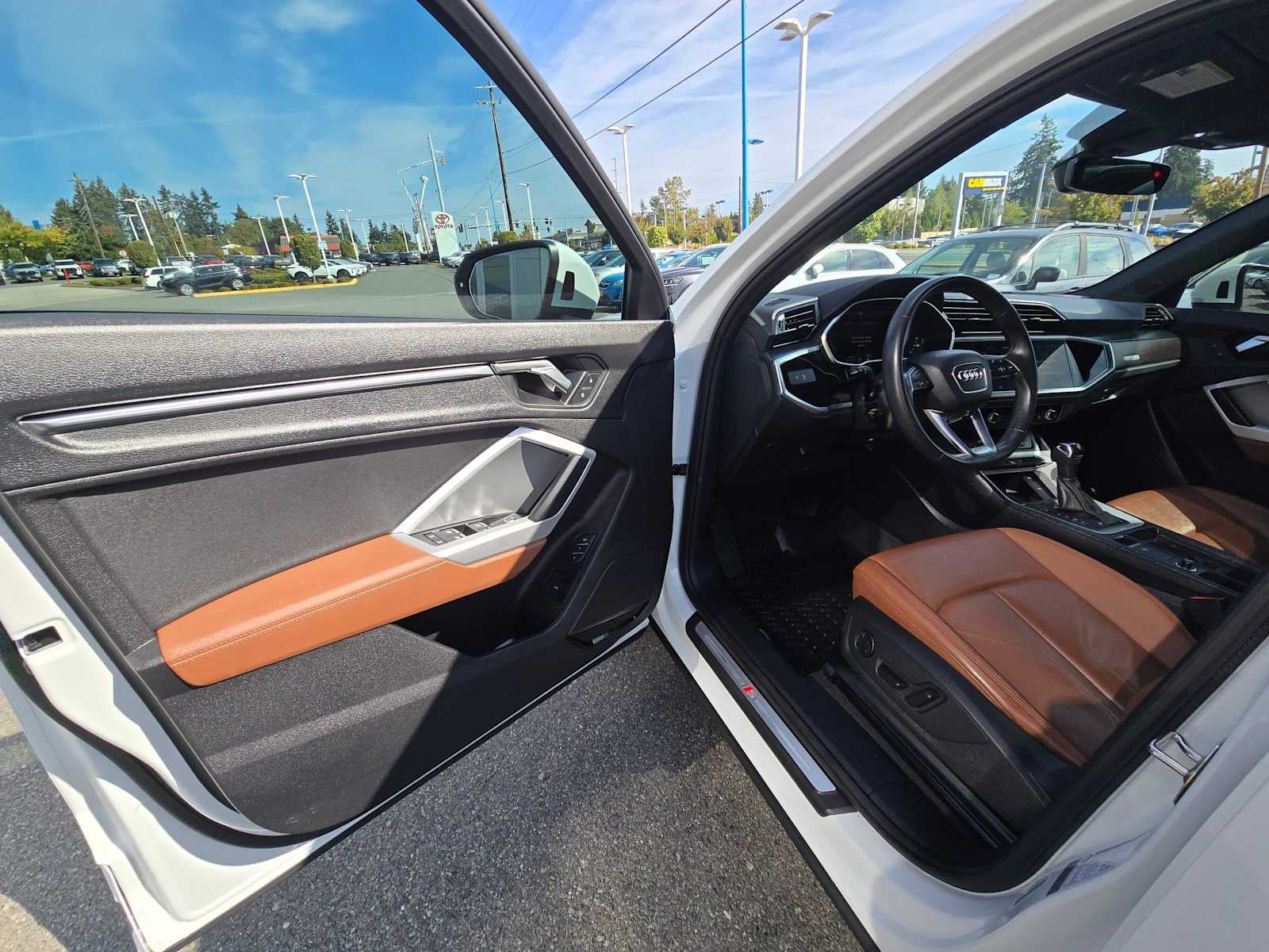 2023 Audi Q3 S line Premium Plus