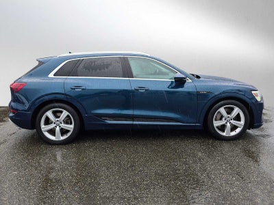 2019 Audi e-tron Premium Plus