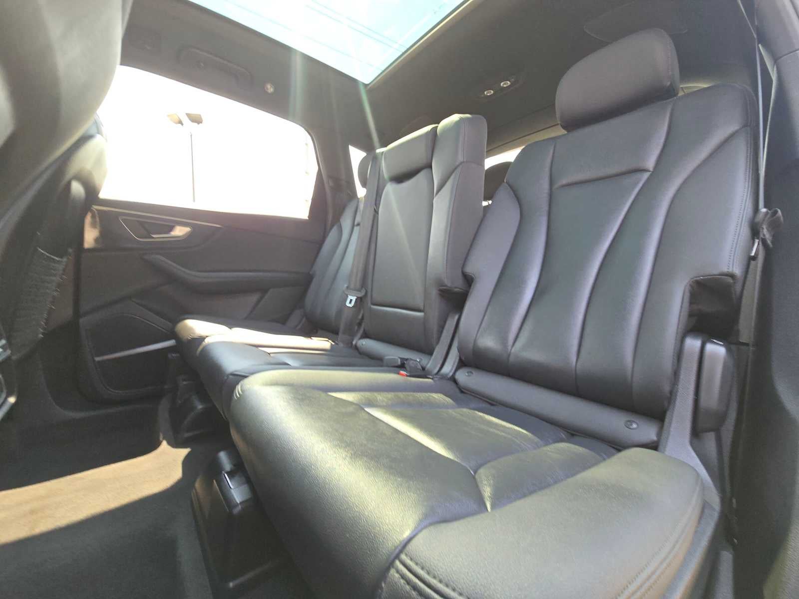 2023 Audi Q7 Premium Plus