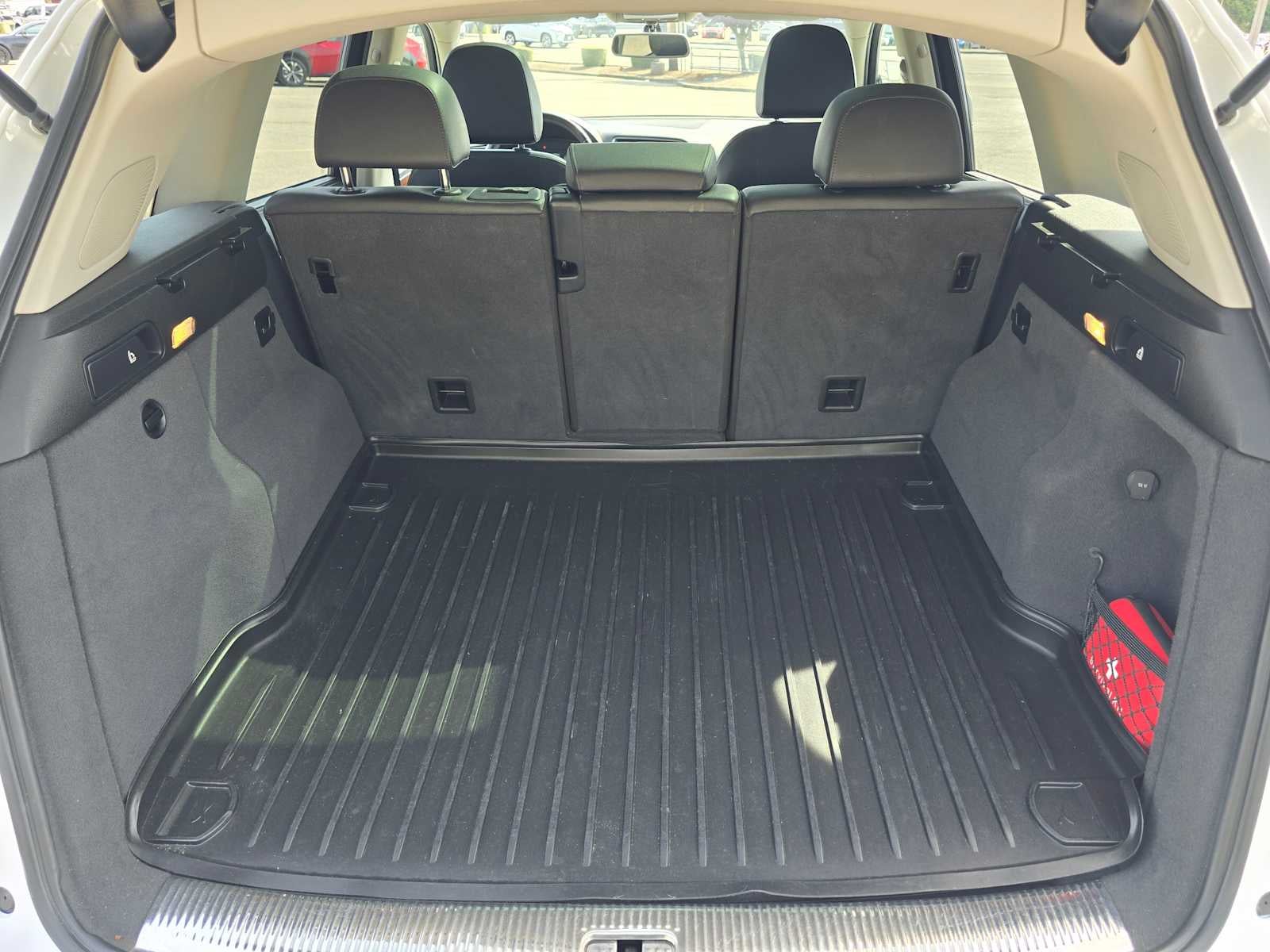 2012 Audi Q5 3.2L Prestige