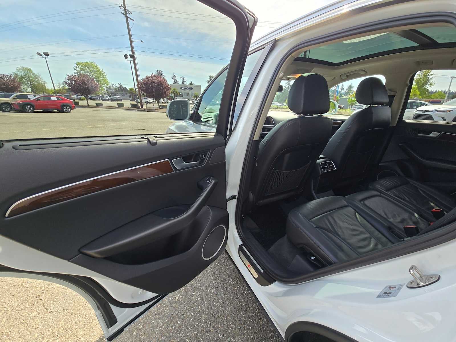 2012 Audi Q5 3.2L Prestige
