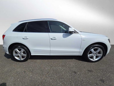 2012 Audi Q5 3.2L Prestige