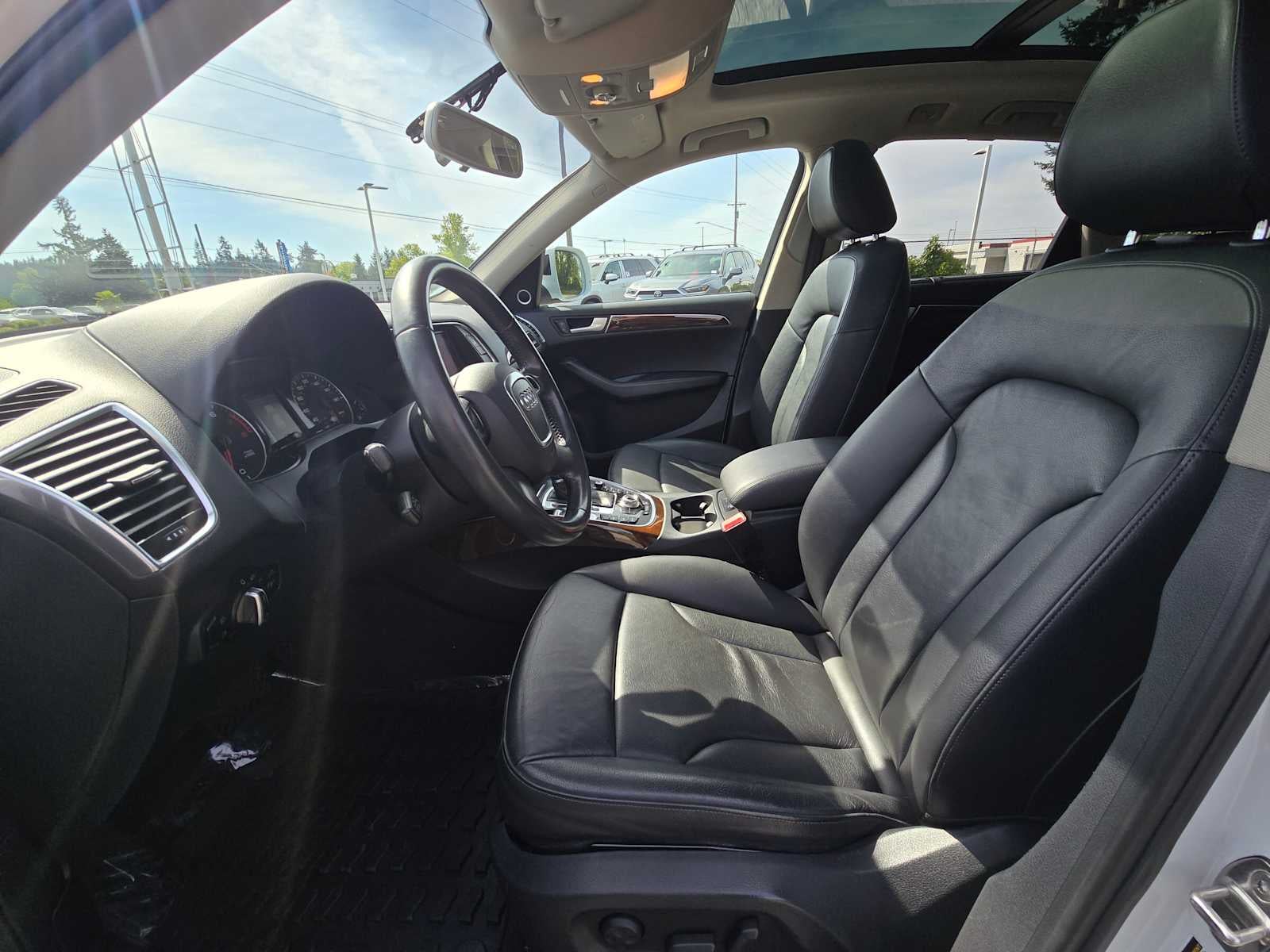 2012 Audi Q5 3.2L Prestige