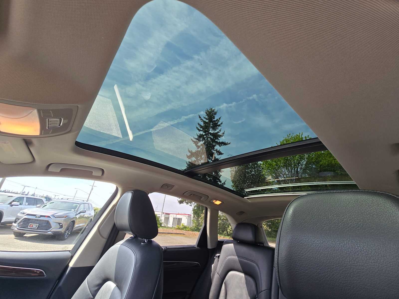 2012 Audi Q5 3.2L Prestige
