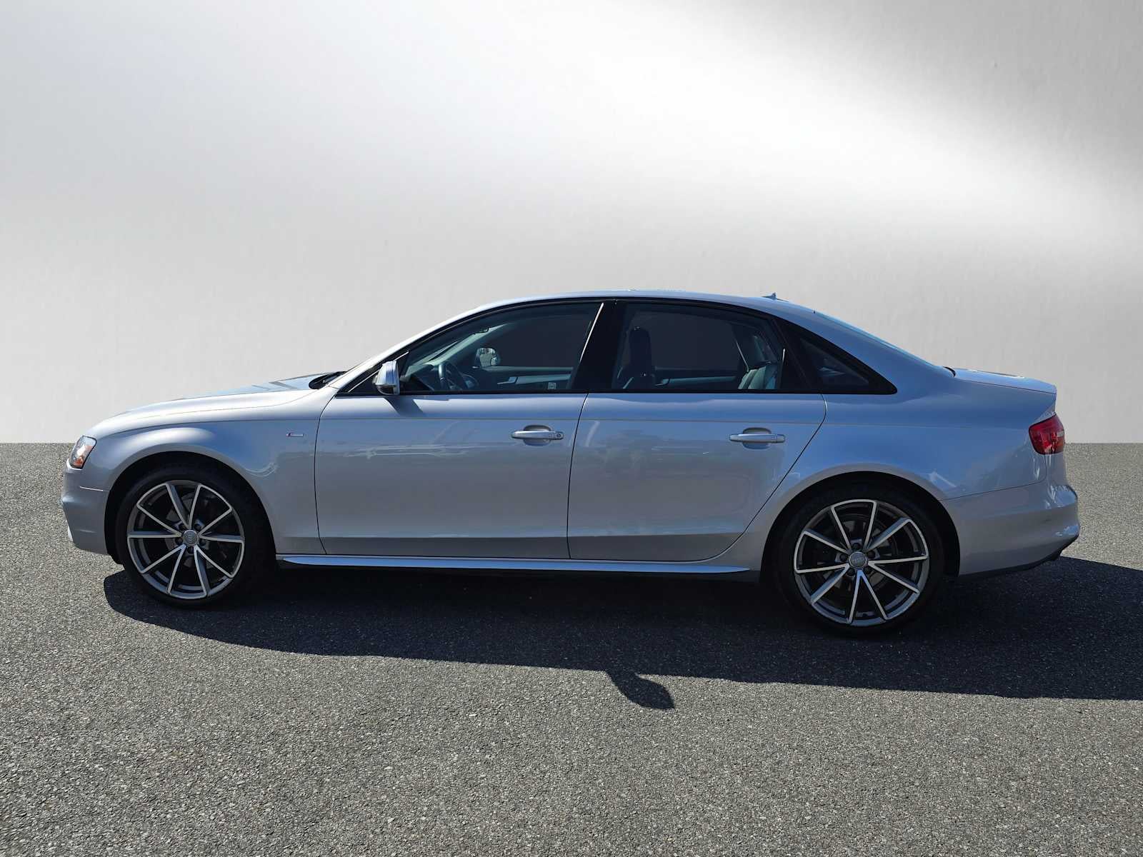 2016 Audi A4 Premium