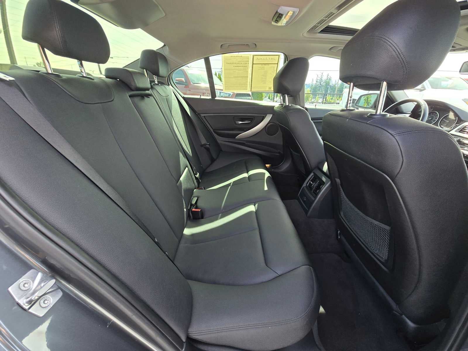 2014 BMW 320i 320i