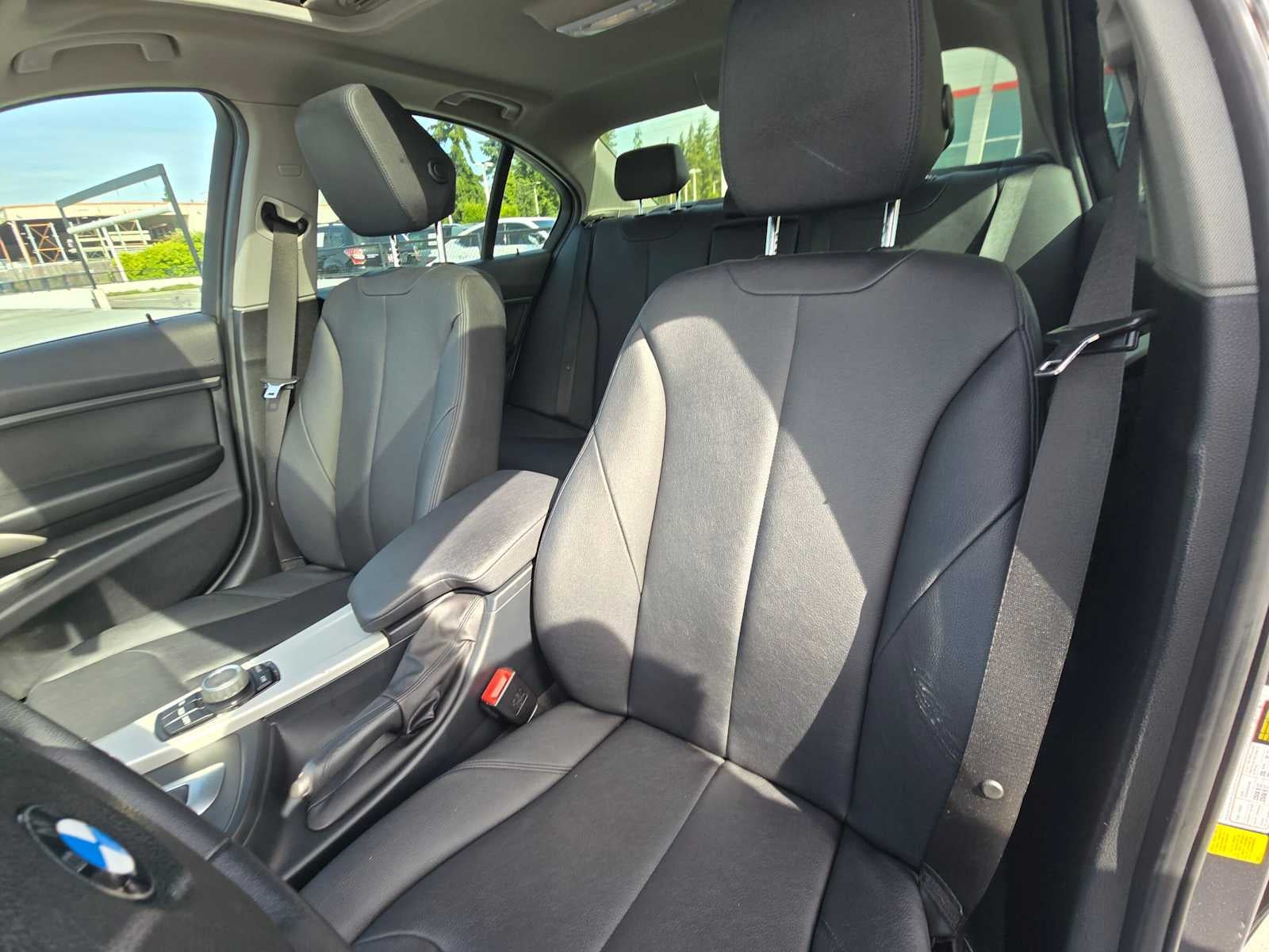 2014 BMW 320i 320i