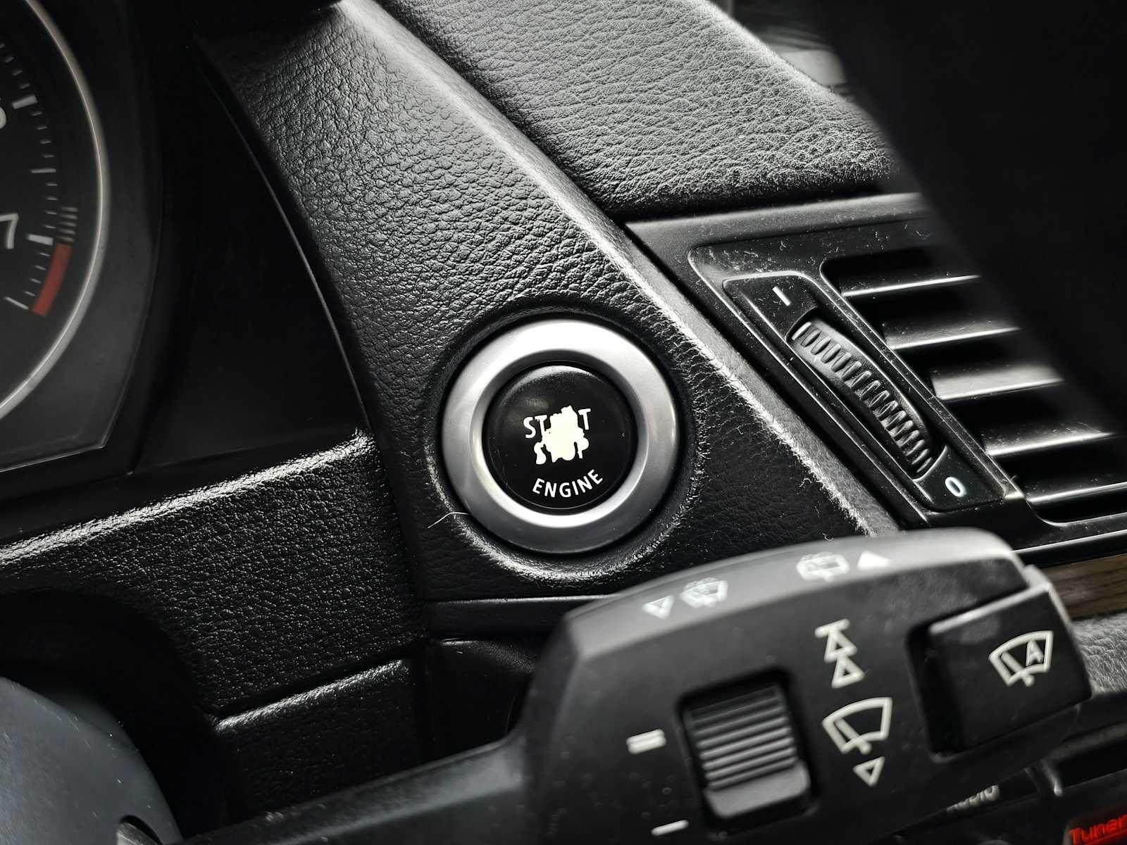 2014 BMW X1 xDrive28i