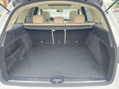2020 Mercedes-Benz GLC 300 GLC 300