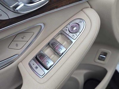 2020 Mercedes-Benz GLC 300 GLC 300