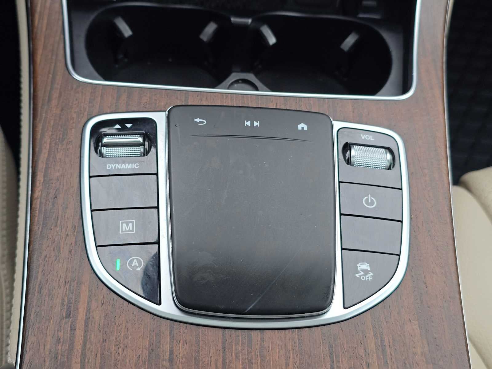 2020 Mercedes-Benz GLC 300 GLC 300