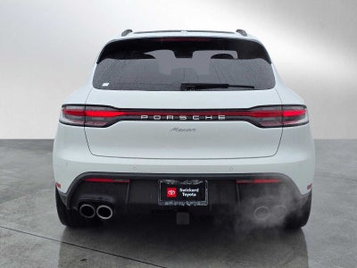 2025 Porsche Macan Base