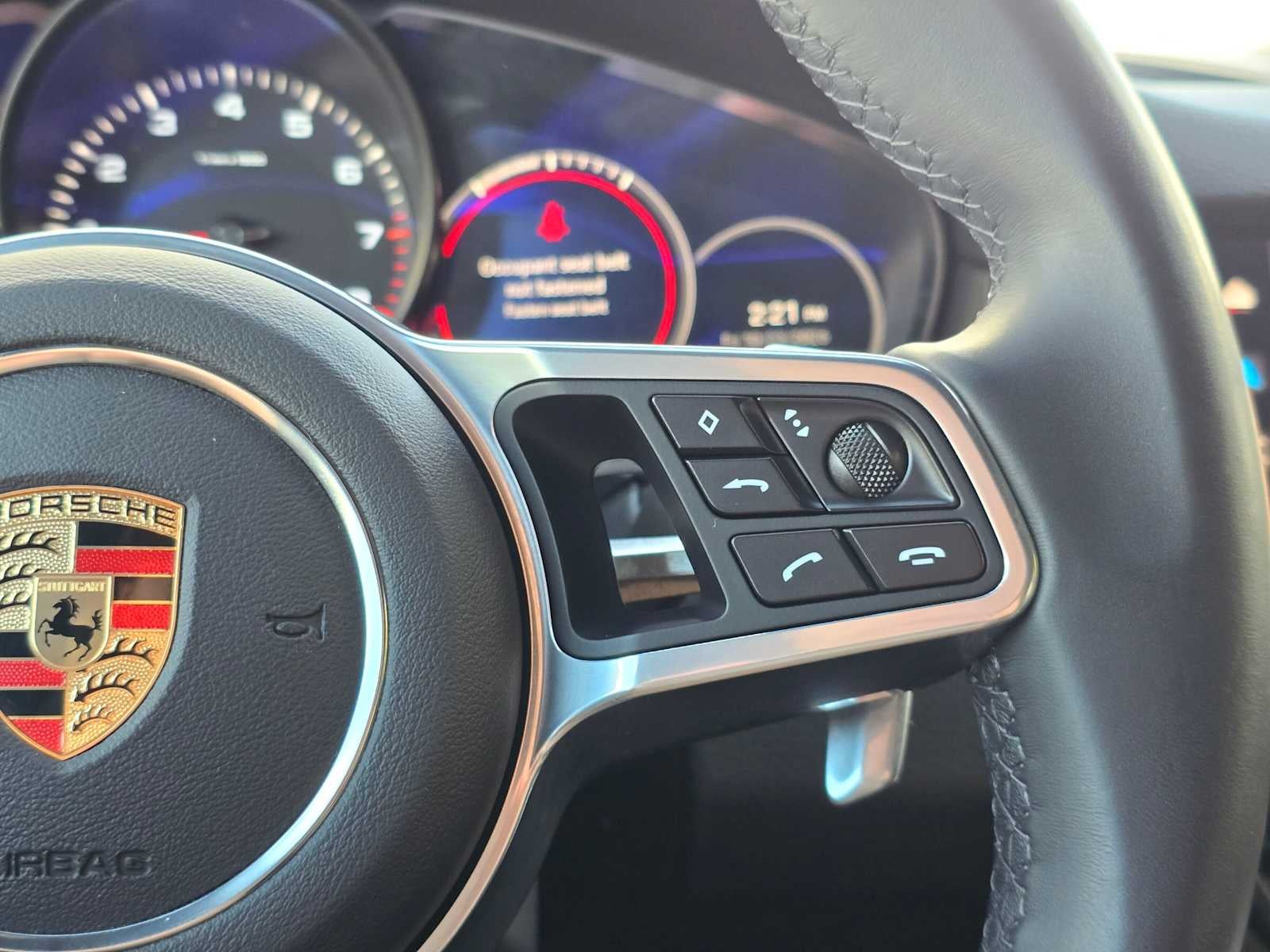 2023 Porsche Cayenne Platinum Edition