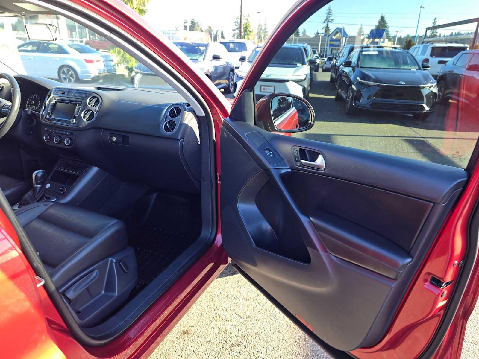 2015 Volkswagen Tiguan S