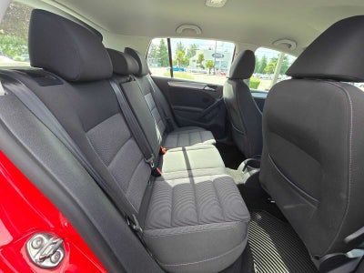 2012 Volkswagen Golf w/Conv
