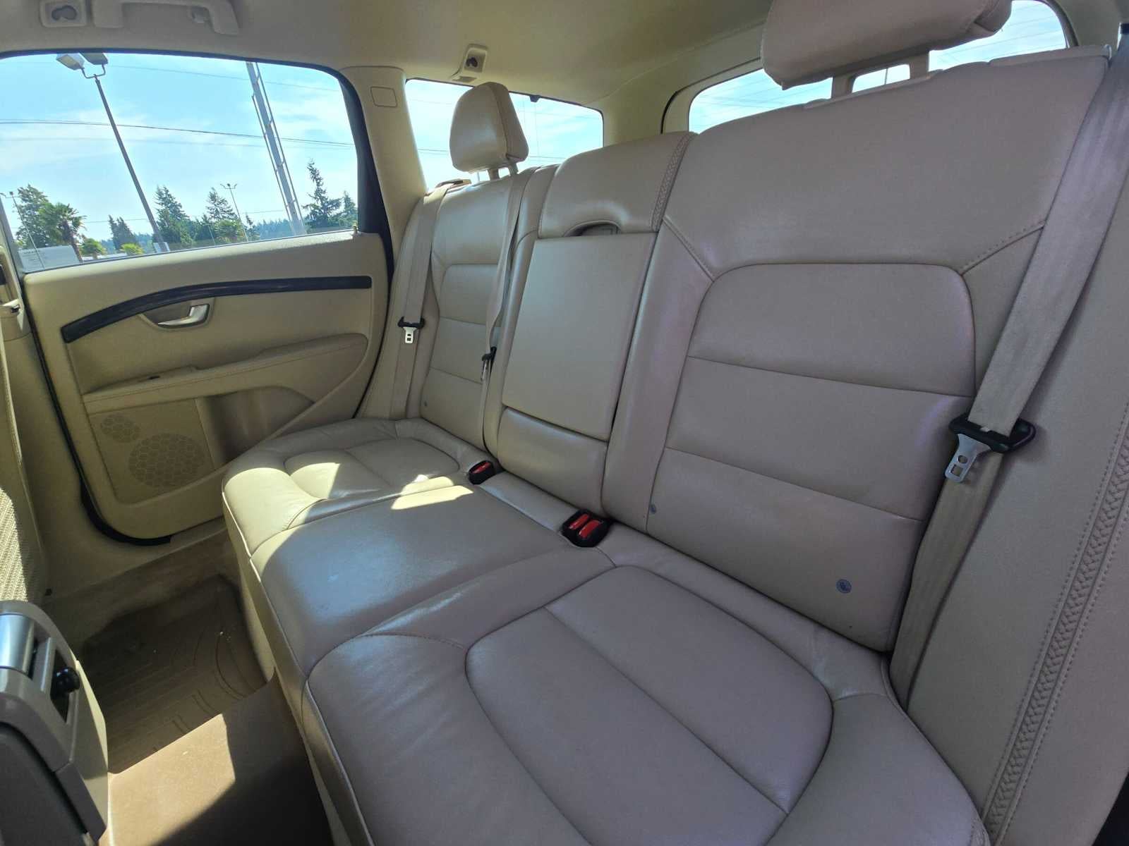 2016 Volvo XC70 T5 Premier