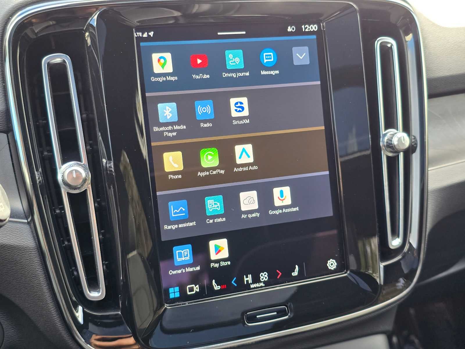 2023 Volvo XC40 Recharge Pure Electric Plus