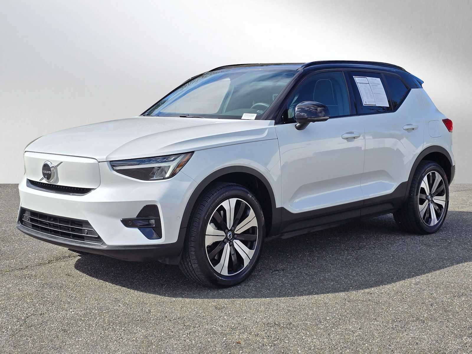 2023 Volvo XC40 Recharge Pure Electric Plus