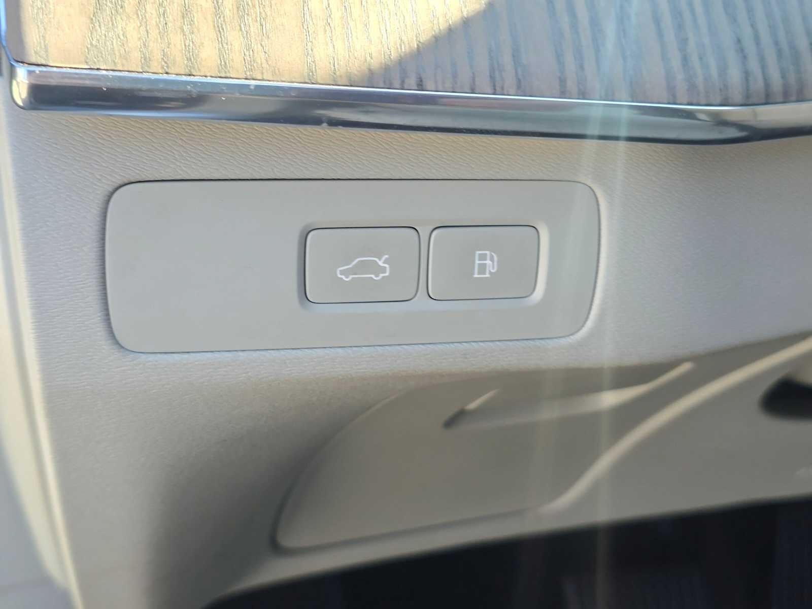 2023 Volvo XC90 Recharge Plug-In Hybrid Ultimate