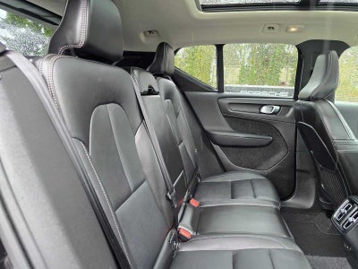 2025 Volvo XC40 Plus Dark Theme