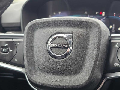 2025 Volvo XC40 Plus Dark Theme