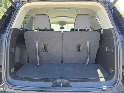 2022 GMC Acadia SLT