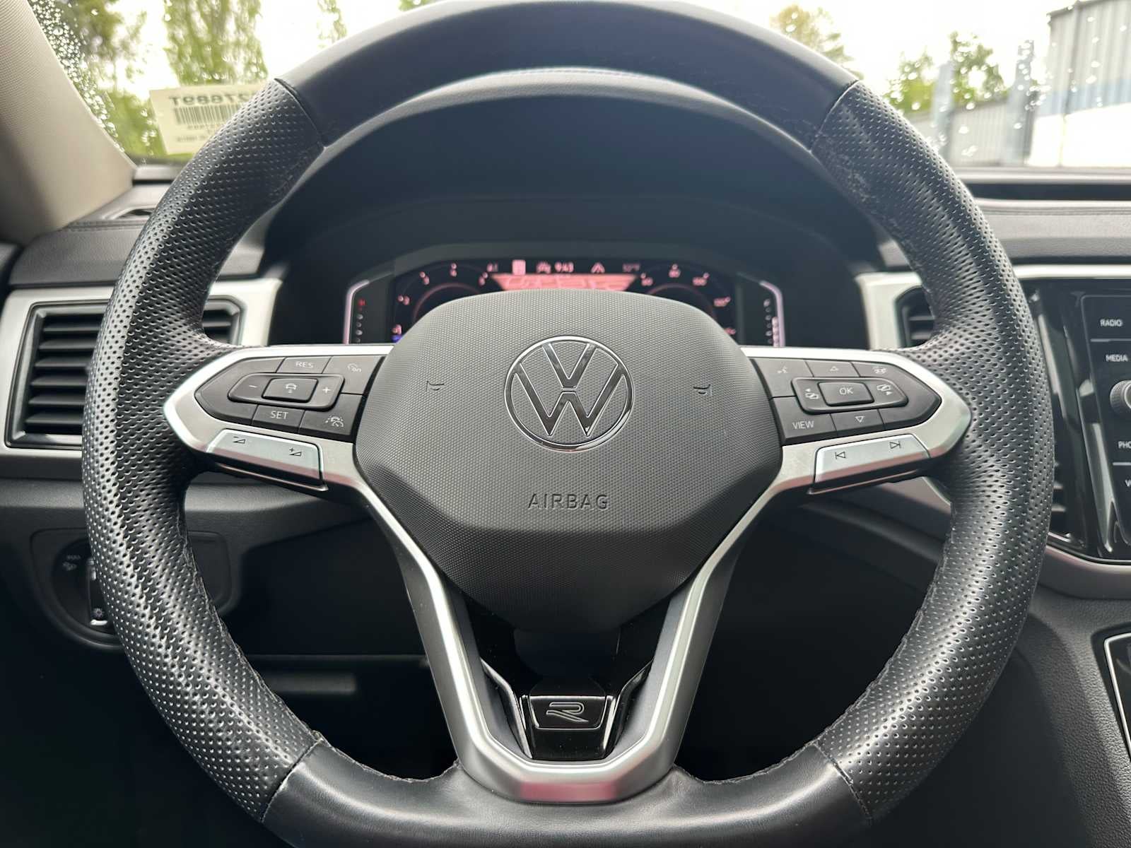 2023 Volkswagen Atlas 3.6L V6 SEL Premium R-Line