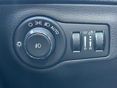 2020 Jeep Compass Latitude w/Sun/Safety Pkg