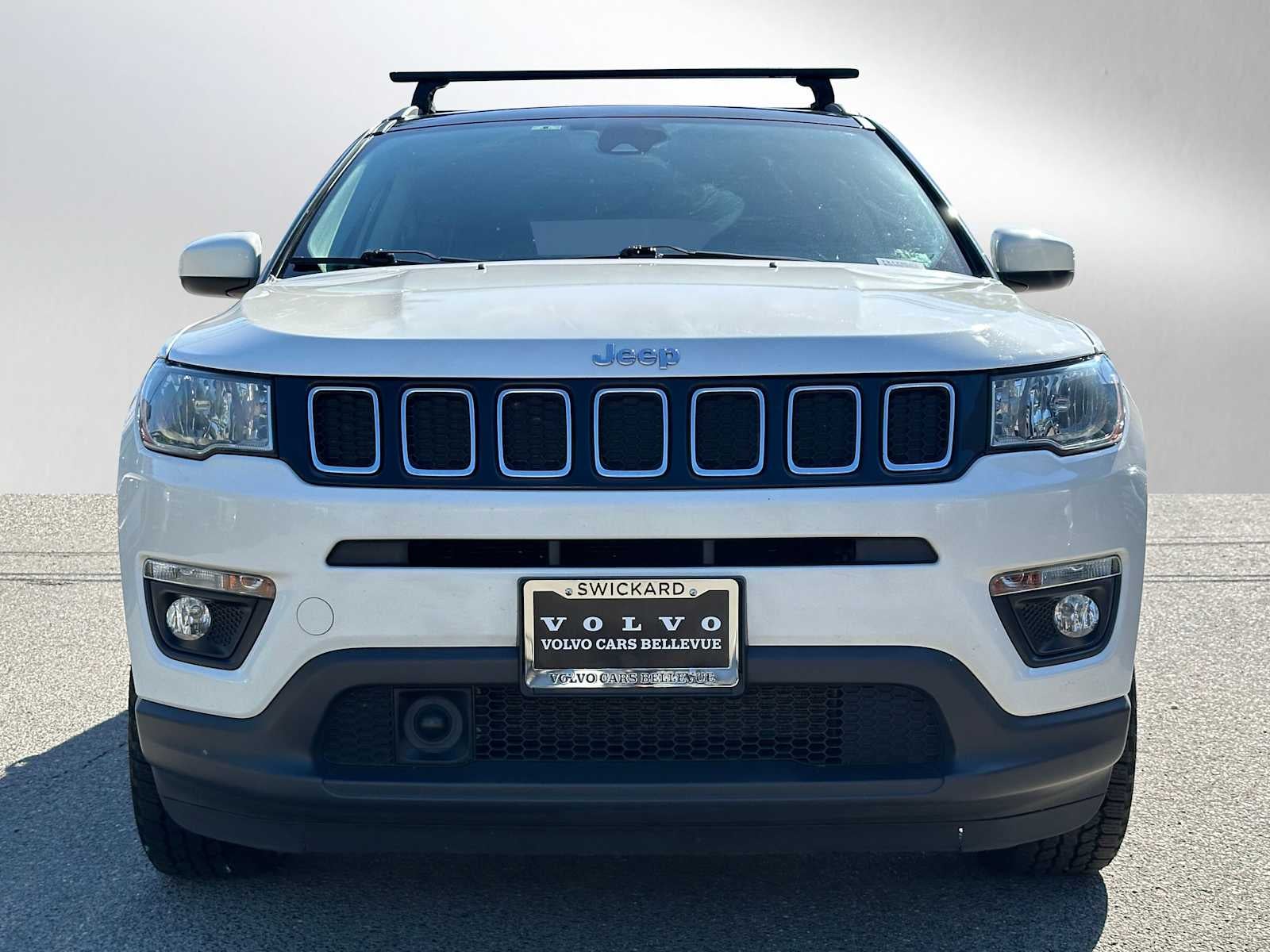 2020 Jeep Compass Latitude w/Sun/Safety Pkg