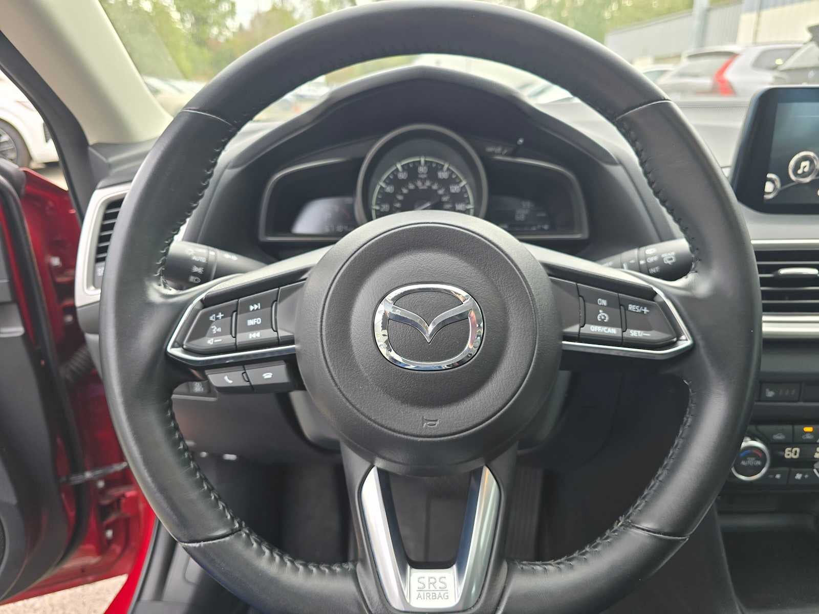 2018 Mazda Mazda3 5-Door Touring