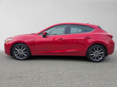 2018 Mazda Mazda3 5-Door Touring