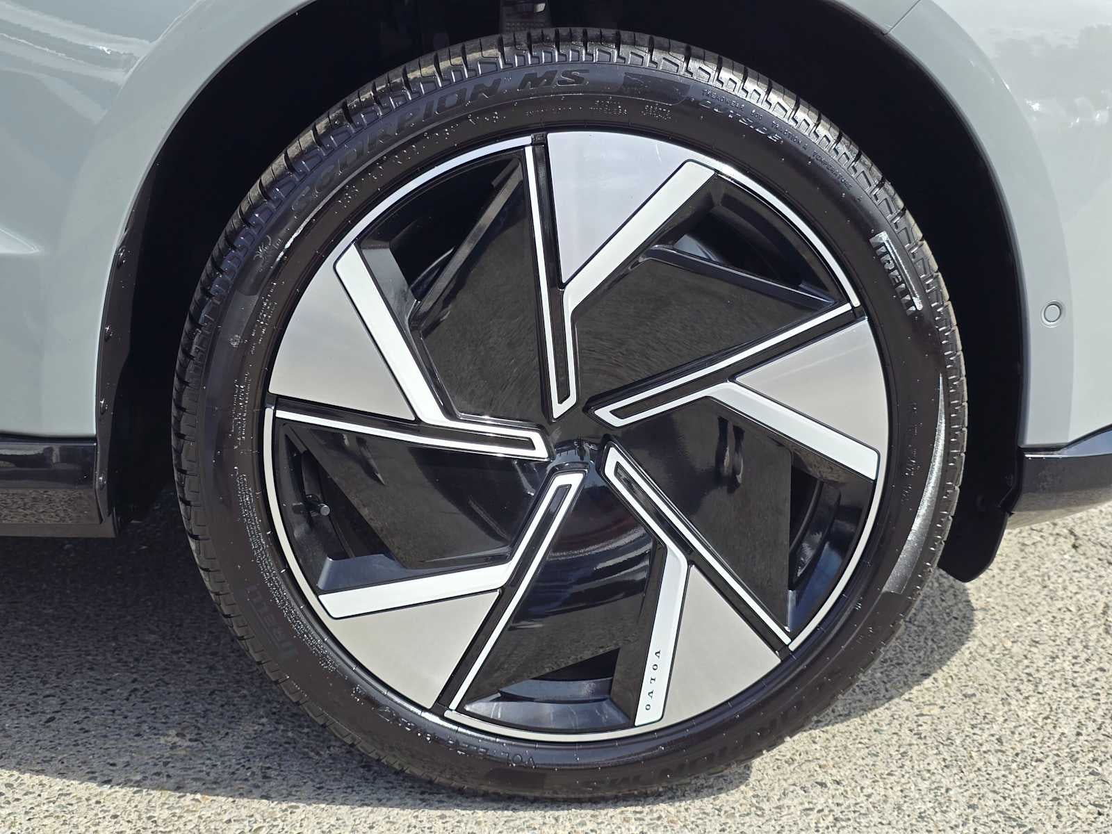 2026 Volvo EX90 Ultra