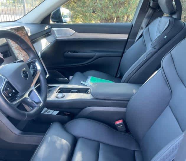 2025 Volvo EX90 Ultra
