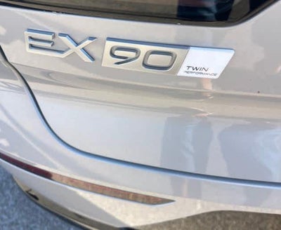 2025 Volvo EX90 Ultra