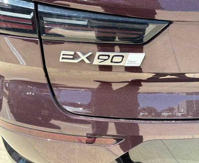 2025 Volvo EX90 Plus