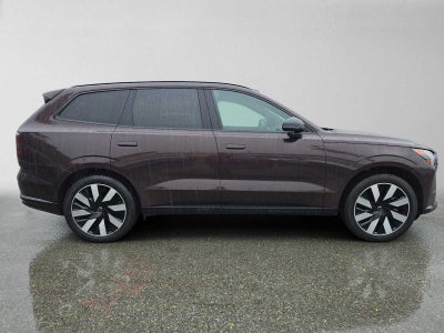 2025 Volvo EX90 Plus