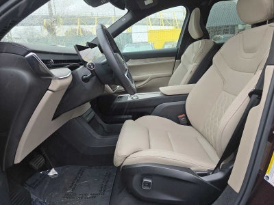2025 Volvo EX90 Plus